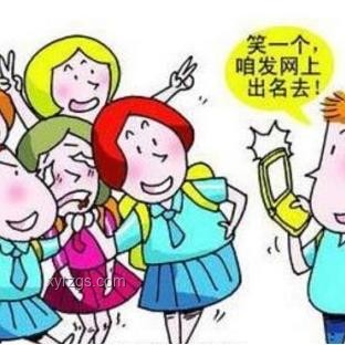 凌晨4点半便利店自助餐体验：从黑夜到黎明的美食之旅